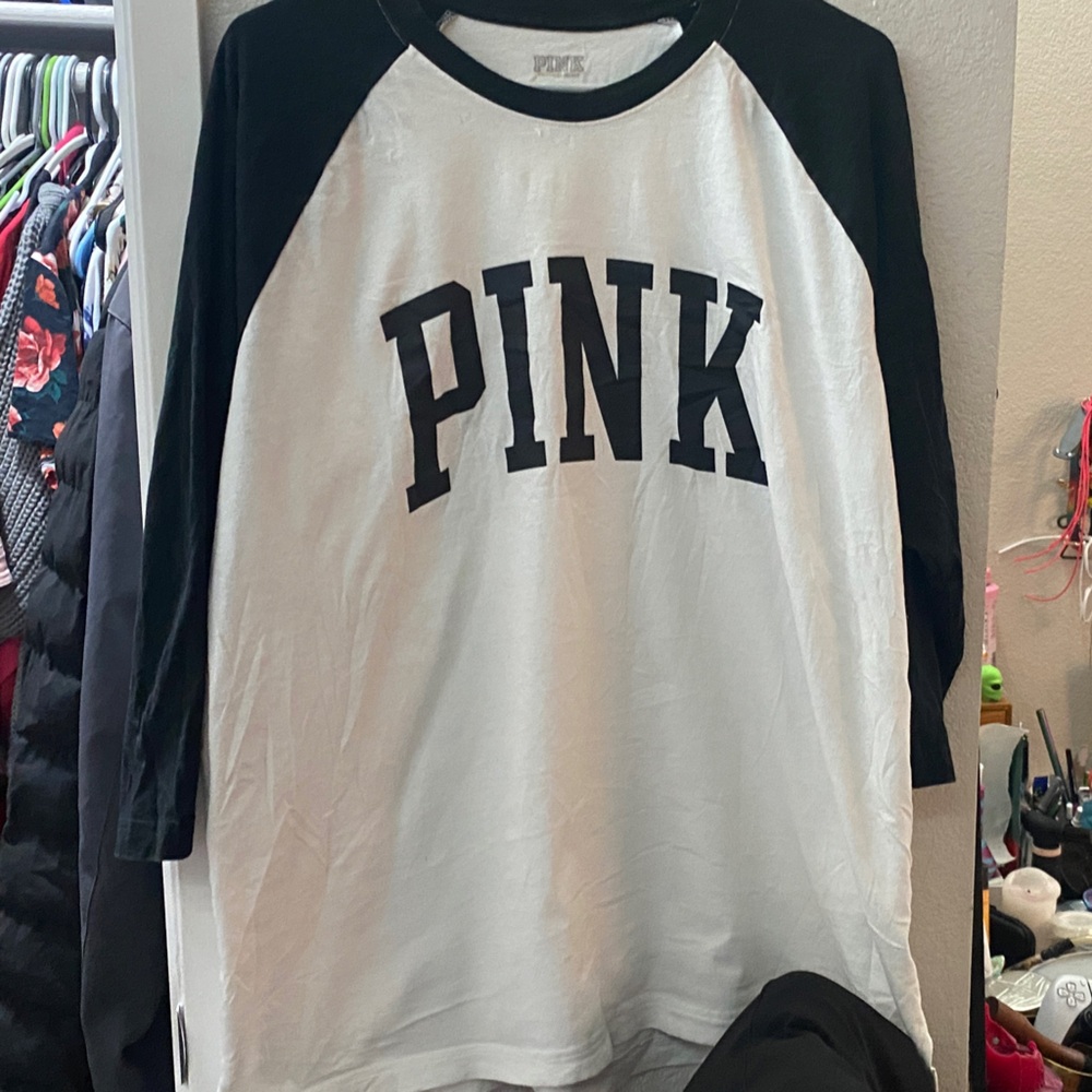PINK Victoria's Secret Black and White Raglan Tee